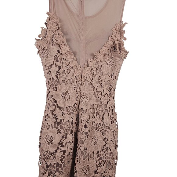 Lace Floral Romantic Graceful Classy Minimalist Modern Chic Evening Dress Pink S - Picture 2 of 11